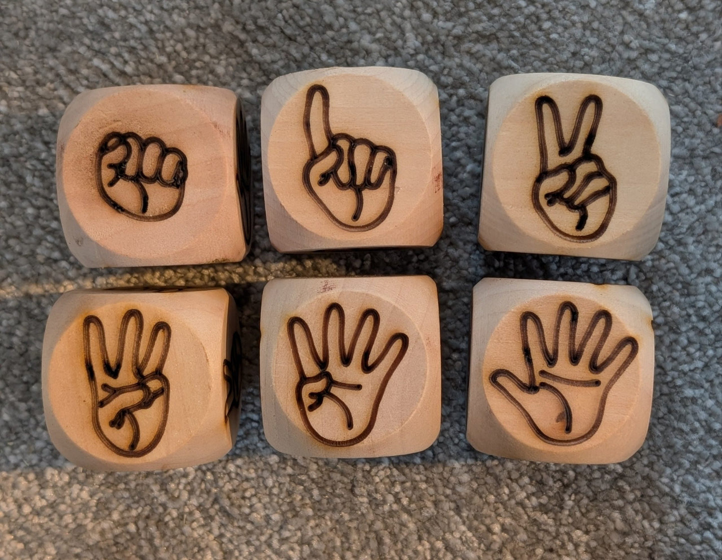 Wooden Dice - Counting Fingers 0 to 5 image